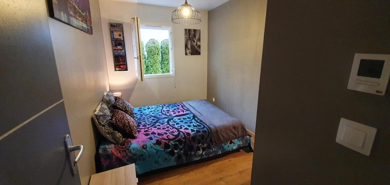 2 Vraies Chambres Privees Au Calme Dans Villa De Campagne Plain-Pied 105M2 Avec Piscine A Montfaucon Montfaucon  Dış mekan fotoğraf